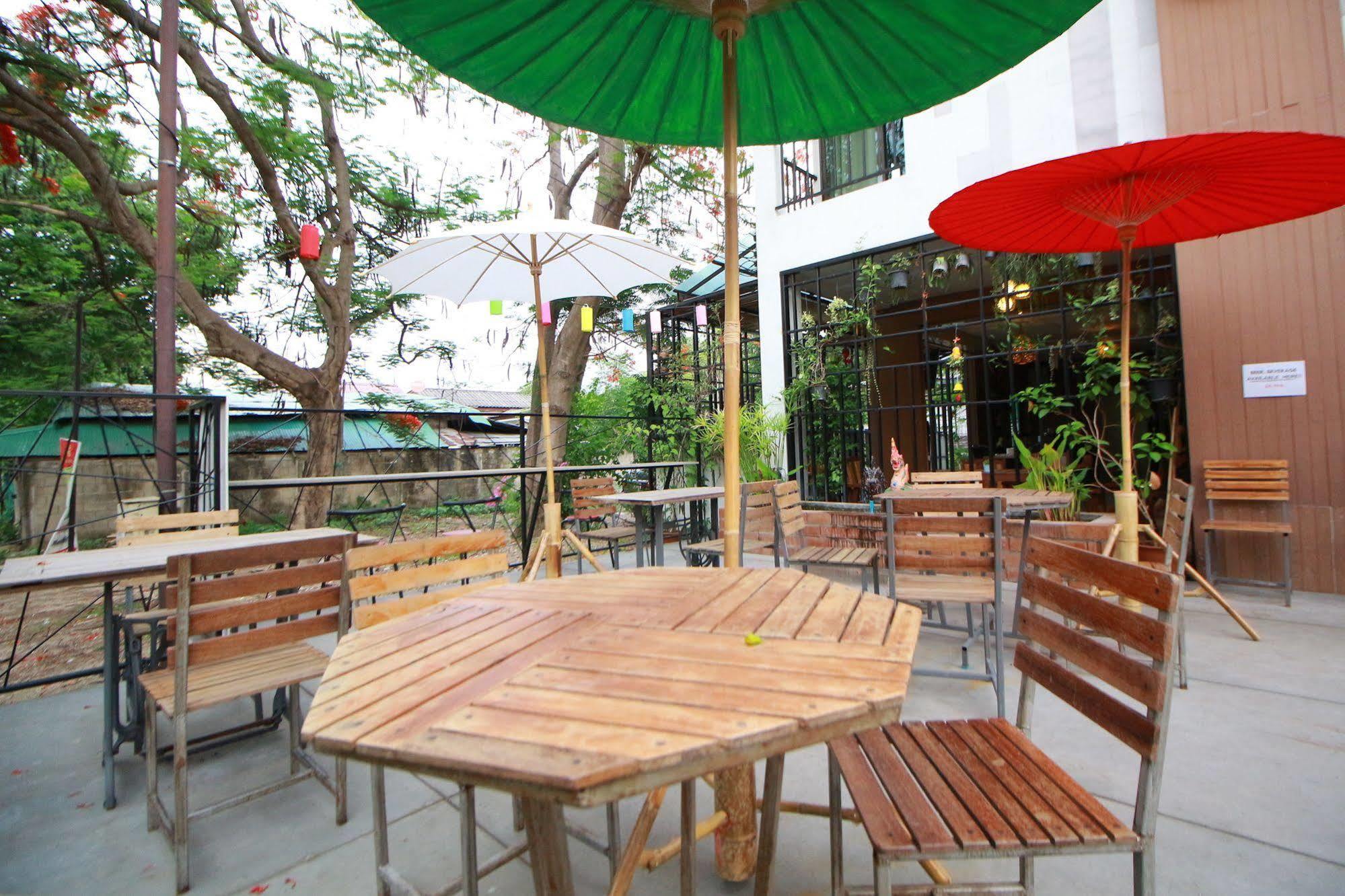 Nakara Boutique Hotell Chiang Mai Exteriör bild