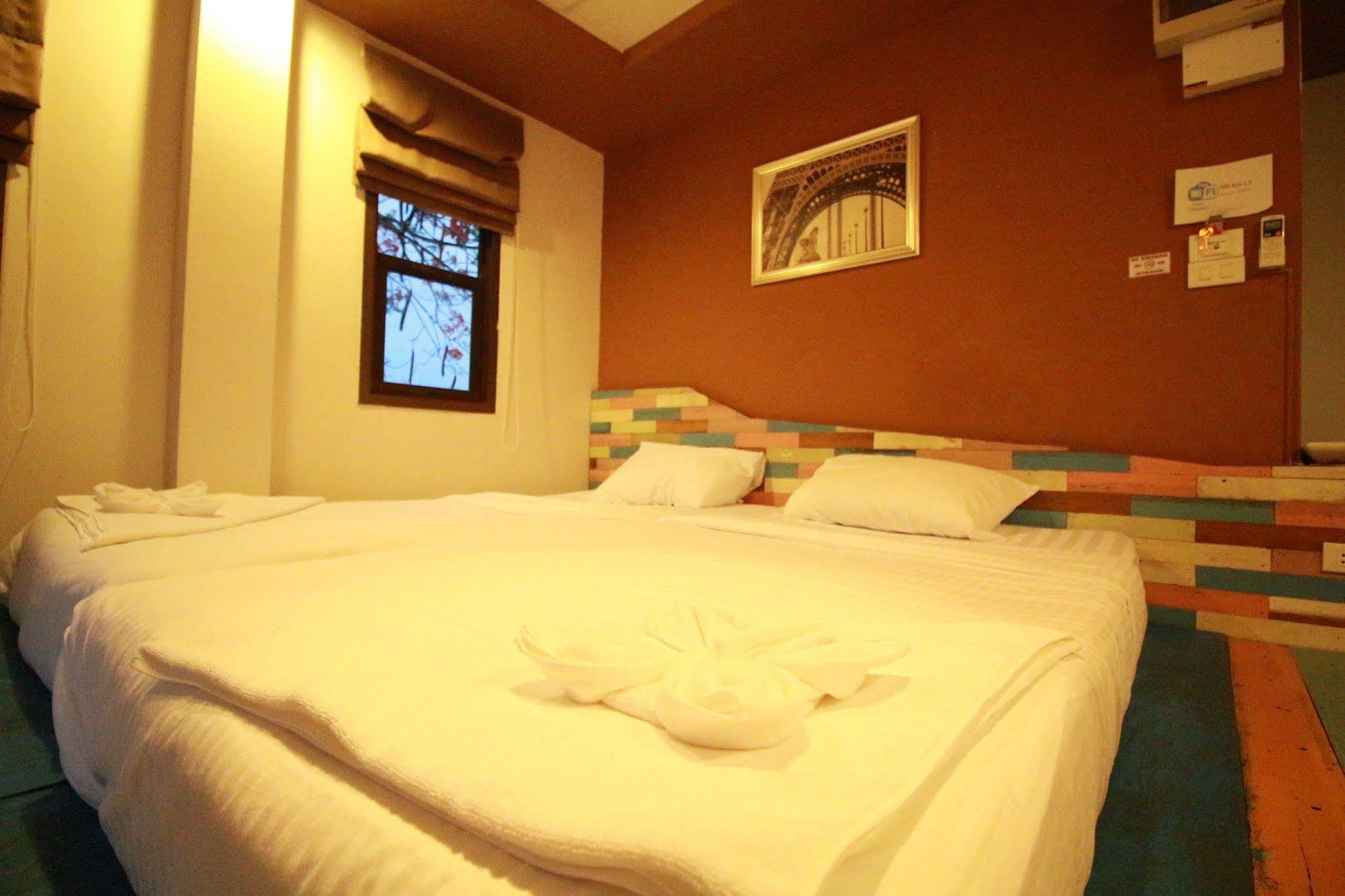 Nakara Boutique Hotell Chiang Mai Exteriör bild