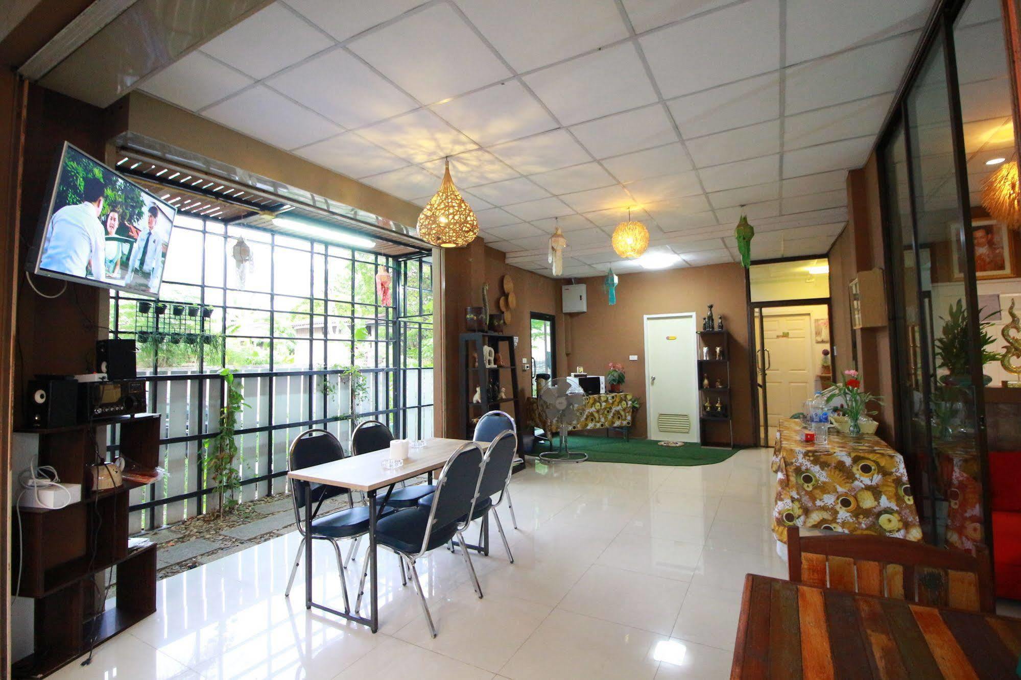 Nakara Boutique Hotell Chiang Mai Exteriör bild